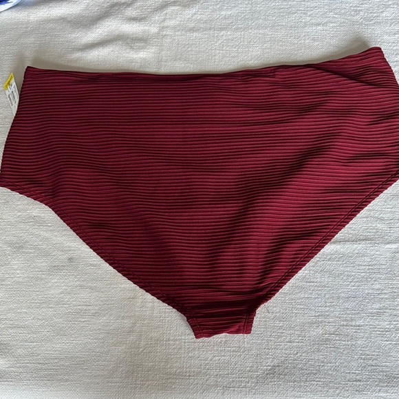 Time and tru Burgundy High-Waisted Bikini Bottoms size 3x NWT🍀 - Picture 3 of 6